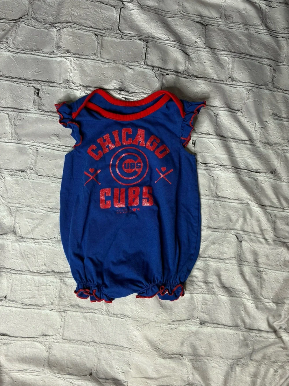 5/$20 MLB Chicago Cubs Baseball Baby Girls One Piece Glitter Logo 12M Blue Red